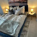 Lighthouse Lodge